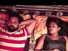 Grosser arsch, Blasen, Besamung, Spermaladung, Hardcore, Selbstgemacht, Indisch, Ehefrau