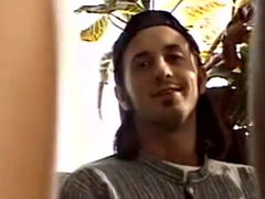 In den arsch, Asiatisch, Gehörnter ehemann, Aufs gesicht abspritzen, Hardcore, Ablutschen, Flotter dreier, Ehefrau