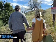 Amerikaans, Badkamer, Hondjeshouding, Kokhalzen, Hd, Klein, Mager, Tieten likken