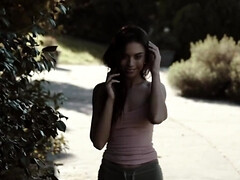 18 ans, Amateur, Brunette brune, Clito, Orgasme, Petite femme, Chatte, Adolescente