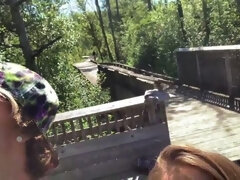 Большой член, Минет, Застукали, Семяизвержение, Глубокая глотка, Оргазм, На природе, Сосущие