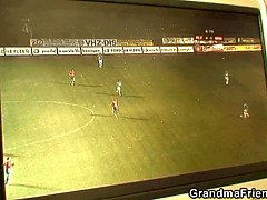 お婆さん, 3p男男女, 母, オマンコ, 現実, 馬乗り, ストッキング, 三人