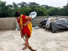 Beautiful indian village aunty hot romance press and pussy fucking on the roof over