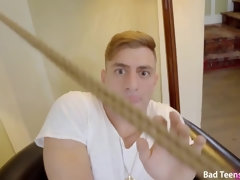 Grosse titten, Blasen, Braunhaarige, Gehörnter ehemann, Spermaladung, Hardcore, Natürlichen titten, Jungendliche (18+)