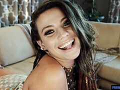 Culo, Tetas grandes, Mamada, Masturbación, Madres para coger, Estriptis, Tatuaje, Tetas