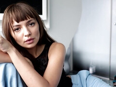 Cul, Nana, Brunette brune, Européenne, Petite femme, Softcore, Solo, Adolescente