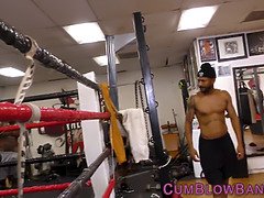 Grosser schwanz, Schwarz, Aufs gesicht abspritzen, Gruppensex, Hd, Interrassisch, Masturbation, Hure