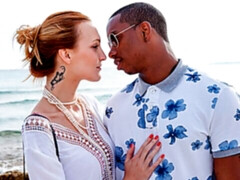 Culo grande, Verga grande, Tetas grandes, Mamada, Morena, Estilo perrito, Interracial, Madres para coger