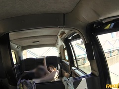 アナル, 車, バック, 顔射, 指いじり, 手コキする, なめる, アウトドア