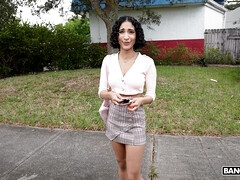 18 años, Morena, Al aire libre, Cabello corto, Falda, Adolescente