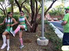 Kont, Universiteit, Vingeren, Hardcore, Lesbisch, Likken, Masturbatie, Uniformpje