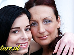 18 летние, Любители, Хд, Лесбиянка, Мастурбация, Киски, Бритые, Тату