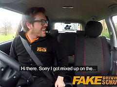 Gros seins, Plantureuse, Éjaculation interne, Hd, Mère que j'aimerais baiser, Orgasme, Pov, Nénés