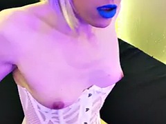 Verga grande, Rubia, Fetichismo travestista, Tacones, Lencería, Transexual, Solo, Tetas