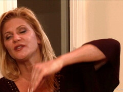 Blonde, Hd, Lesbienne, Mature, Mère que j'aimerais baiser, Seins naturels, Chatte, Rousse roux