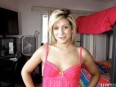 Blondine, Blasen, Hundestellung, Natürlichen titten, Pov, Kurzes haar, Jungendliche (18+), Titten
