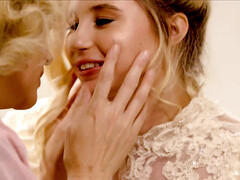 18 jahre, Blondine, Familie, Fingern, Hd, Lesbisch, Milf, Hochzeit