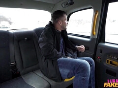 アナル, デカパイ, フェラチオ, 巨乳な, 車, チェコ, 現実, オッパイの