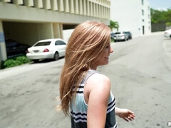 Culo, Mamada, Masturbación, Tetas naturales, Al aire libre, Pov, Público, Tetas