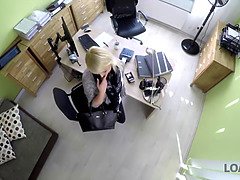 Blonde, Sucer une bite, Plantureuse, Femme couguar, Mère que j'aimerais baiser, Maman, Belle mère, Nénés