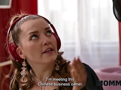 デカパイ, ブロンド, エロ熟女, ヨーロピアン, 熟年, 母, ショートヘア, オッパイの