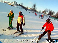 Любители, Жопа, Минет, В машине, Секс без цензуры, На природе, На публике, Молоденькие