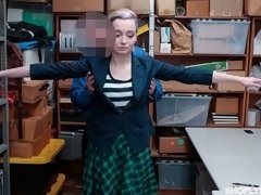 お尻, ブロンド, フェラチオ, 捕まる, バック, 手コキする, ティーン, ユニフォーム