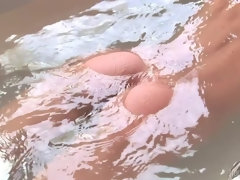 Blonde, Tchèque, Souple, Rasée, Maigrichonne, Grande, Nénés, Mouillée