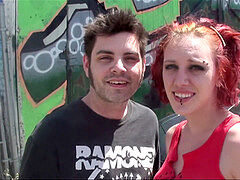 Amateur, Sucer une bite, Couple, Doigter, Fait maison, Petite femme, Rousse roux, Maigrichonne