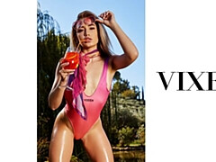 18 jahre, Arsch, Grosser schwanz, Blasen, Hundestellung, Natürlichen titten, Dürr, Titten