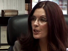 Grosse titten, Blondine, Braunhaarige, Lecken, Reif, Büro, Muschi, Titten