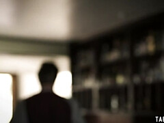 Минет, Брюнетки, Колледж, Глубокая глотка, Собачьи, Очки, Секс без цензуры, Девственница