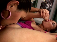 Большие сиськи, Черные, Блондинки, Фетиш, Пальцем, Фут фетиш, Каблуки, Бритые