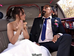 アナル, デカパイ, 結婚, 浮気する, チェコ, 指いじり, タトゥー, 結婚式