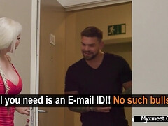 Enthousiasteling, Blond, Pijpbeurt, Huisgemaakt, Interraciaal, Moeder die ik wil neuken, Orgie, Gezichtspunt