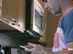 Rubia, Animadora, Corridas faciales, Tetas naturales, Colegiala, Adolescente