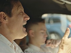 Blasen, Braunhaarige, Betrug, Europäisch, Hardcore, Reif, Verführt, Titten