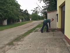 Mamie, Mère que j'aimerais baiser, Réalité, Épouse