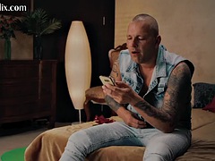 Grote mammen, Stel, Masturbatie, Rijpe lesbienne, Moeder die ik wil neuken, Tepels, Softcore pornografie, Zuigen