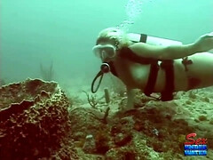 Shameless nude girl under water