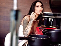 デカ尻, デカチン, デカパイ, フェラチオ, 茶髪の, バック