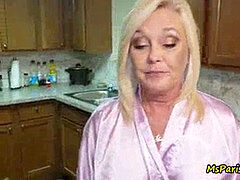 Blasen, Kompilation, Spermaladung, Aufs gesicht abspritzen, Selbstgemacht, Lingerie, Milf, Hure