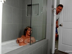 Grote mammen, Pijpbeurt, Rondborstig, Moeder die ik wil neuken, Pornster, Kut duiken, Realiteit, Tieten likken