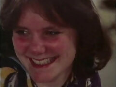 In den arsch, Braunhaarige, Schwarz, Handjob, Japanische massage, Masturbation, Pov, Vintage