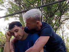 デカチン, フェラチオ, 茶髪の, 指いじり, ゲイ, ハードコア, キス, 筋肉