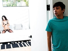 Cute-looking brunette with big boobs Jamie Michelle fucked in the bedroom