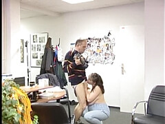 Brunette brune, Queue, Fétiche, Mamelons, Enceinte, Suçant, Adolescente, Nénés