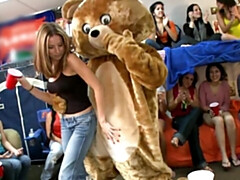 デカチン, 大学生, ダンス, 異人種間, ラティーナ, 淫乱熟女, オージー, パーティ