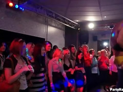 18, デカチン, ダンス, 女, ハードコア, 下着, オージー, フェラする
