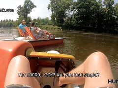 Grote mammen, Rondborstig, Lesbisch, Moeder die ik wil neuken, Geld, Buiten, Realiteit, Tieten likken